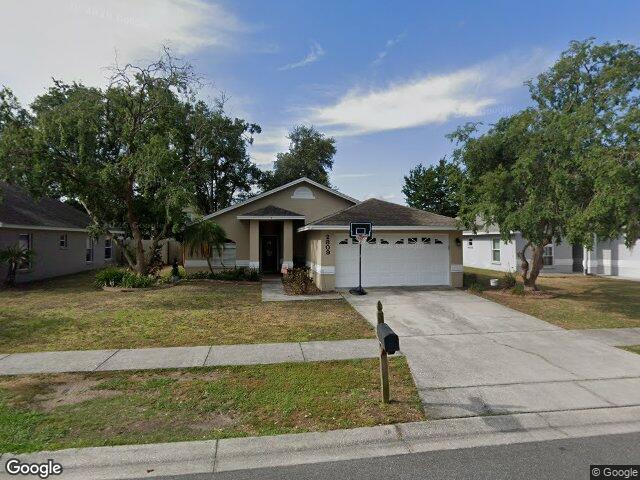 2809 Wilder Park Dr, Plant City, FL 33566