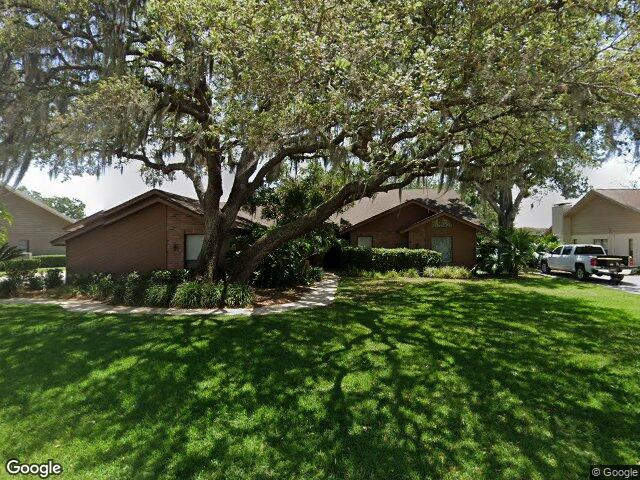 2871 Hammock Dr, Plant City, FL 33566