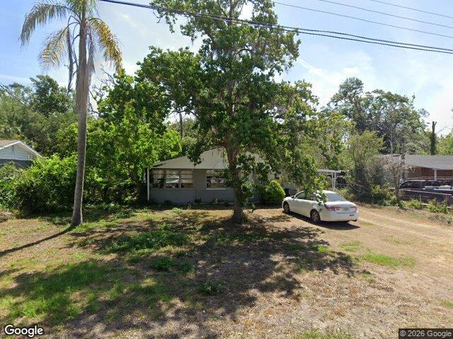300 Midwood Dr, Plant City, FL