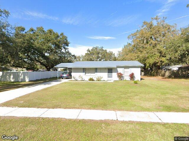 3016 N Pineway Dr, Plant City, FL 33566