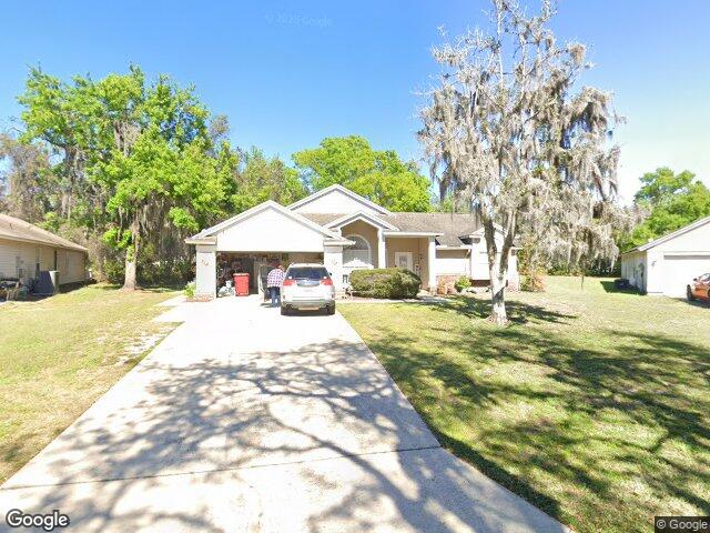 3318 Silverpond Dr, Plant City, FL 33566