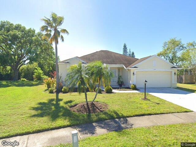 3440 Silverstone Ct, Plant City, FL 33566