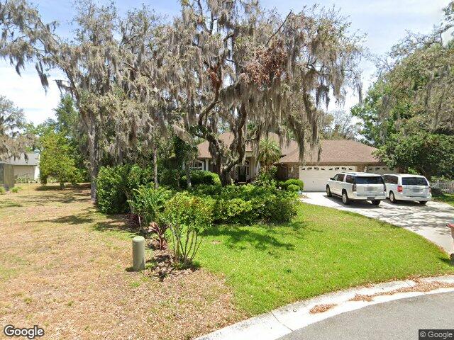 3503 Oak Club Ct, Plant City, FL 33566