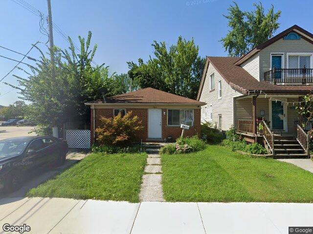 1303 College Ave, Lincoln Park, MI 48146