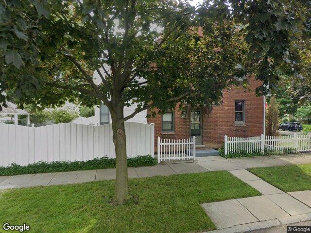 1540 Davis St, Wyandotte, MI 48192