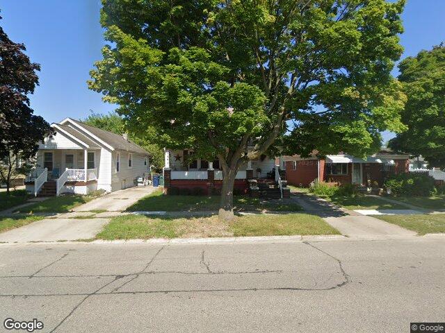 1562 Lafayette Blvd, Lincoln Park, MI 48146