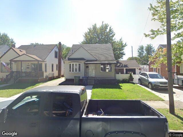1843 Buckingham Ave, Lincoln Park, MI 48146