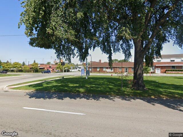 5678 Elm St, Lincoln Park, MI 48146