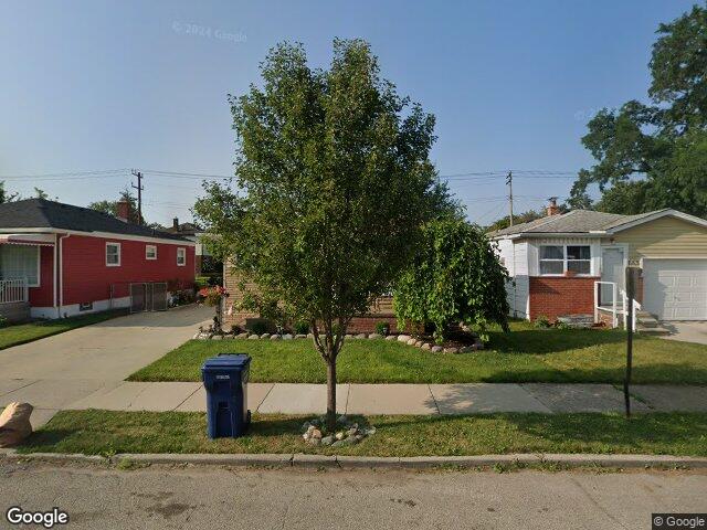 665 Park Ave, Lincoln Park, MI 48146