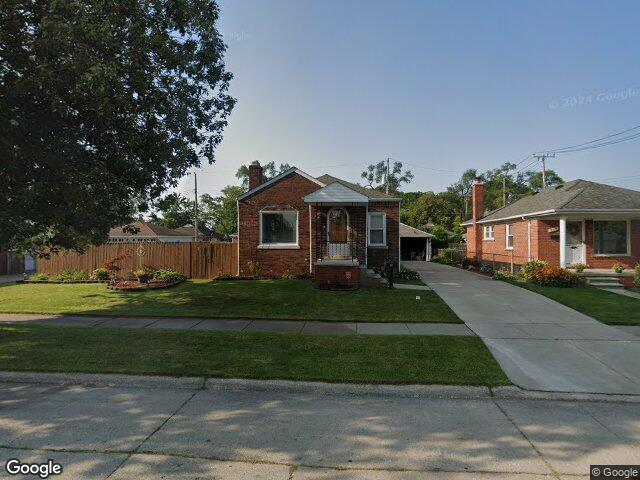 961 Capitol Ave, Lincoln Park, MI 48146