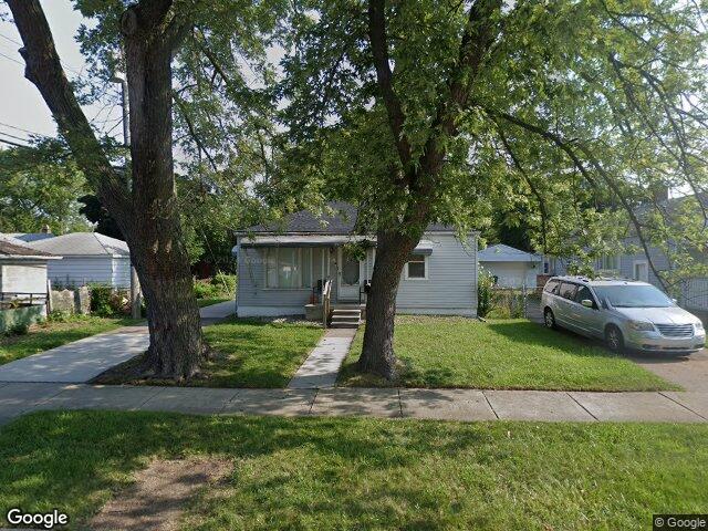 970 Champaign Rd, Lincoln Park, MI 48146