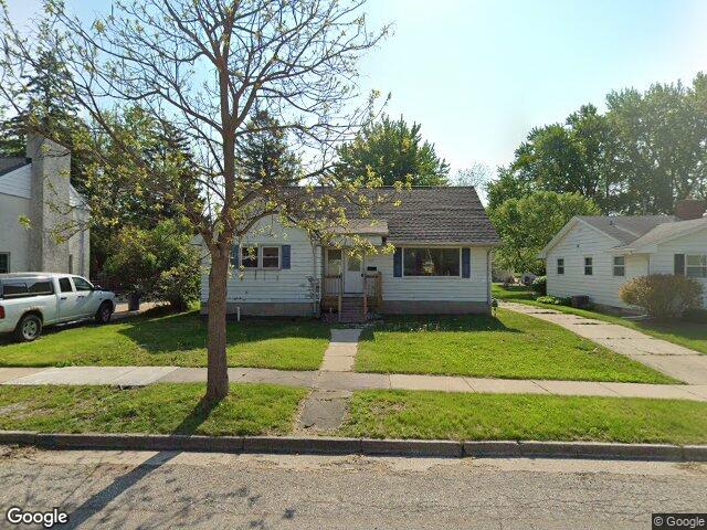 1153 N 11th Ave, West Bend, WI 53090
