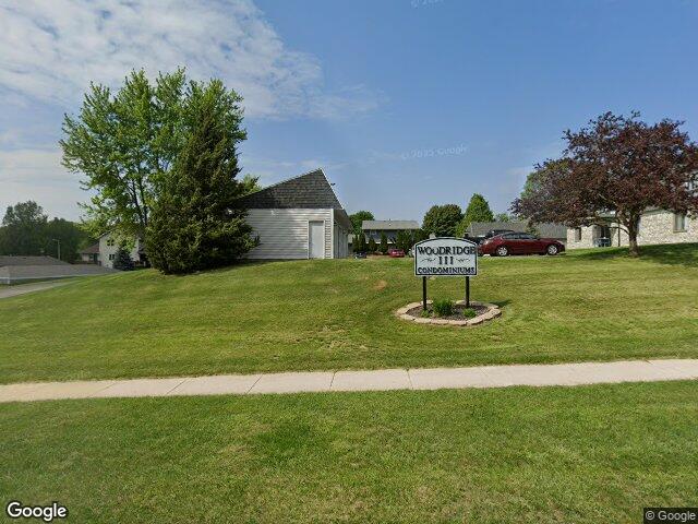 1712 Creek Rd #203, West Bend, WI 53090