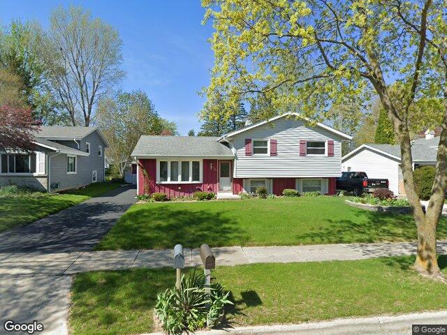 2108 Hemlock St, West Bend, WI 53090