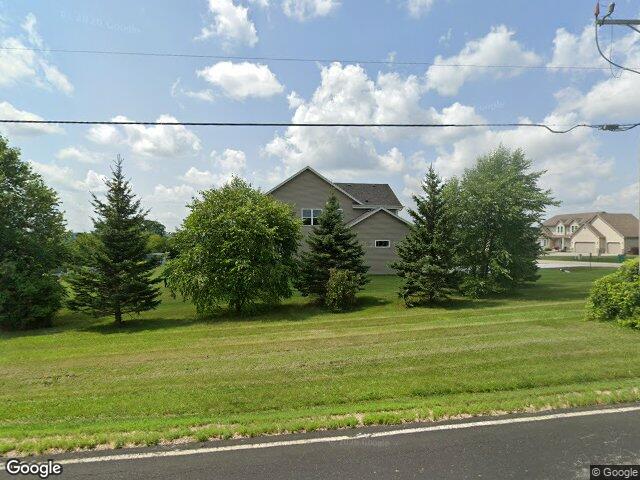 2901 Loretta Ln, West Bend, WI 53090