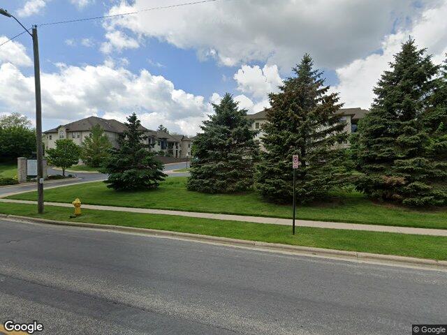 470 N Silverbrook Drive Unit 202, West Bend, WI 53090