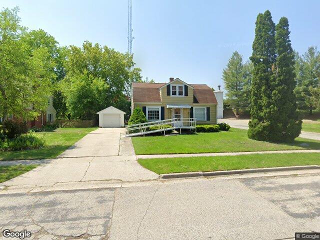 615 Roosevelt Drive, West Bend, WI 53090