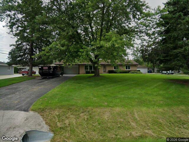 1501 E Fitzsimmons Road, Oak Creek, WI 53154