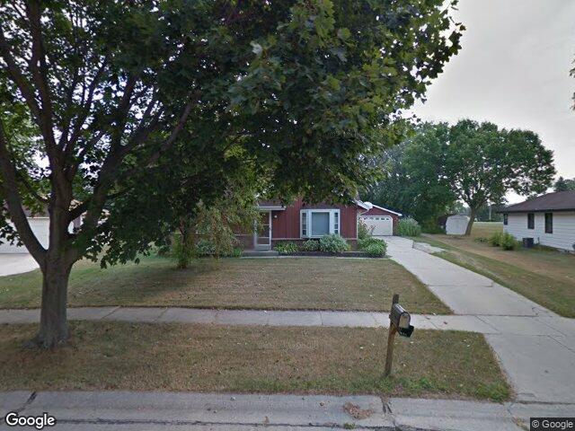 7434 S Logan Ave, Oak Creek, WI 53154