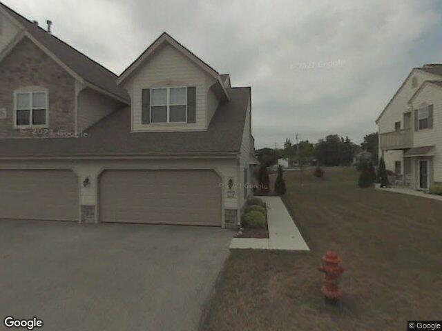 8615 S Stratford Road #102-16, Oak Creek, WI 53154