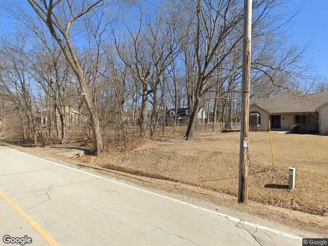 9410 S 15th Ave, Oak Creek, WI 53154