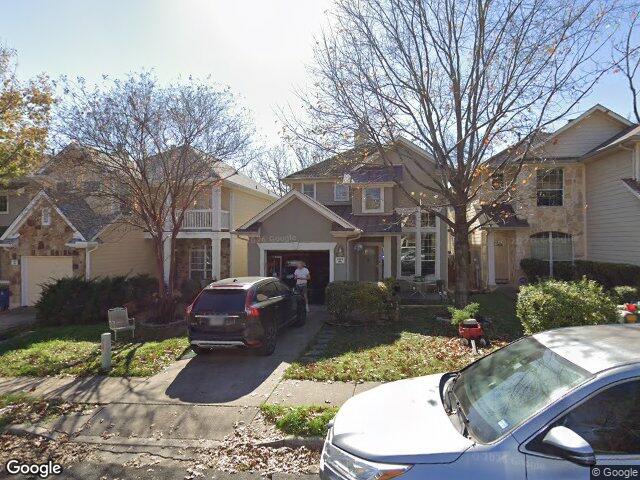 1819 Village Oak Ct, Austin, TX 78704