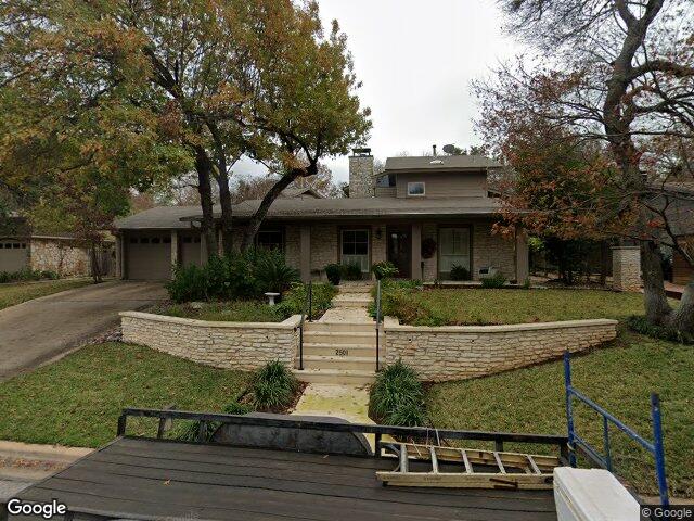 2501 Forest Bend Dr, Austin, TX 78704