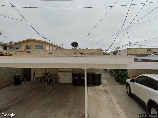 1124A/D, 1124 W Balboa Blvd APT 4, Newport Beach, CA 92661