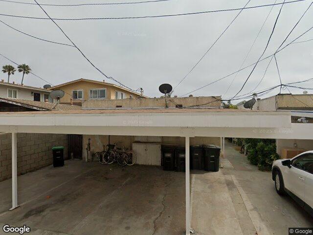 1124 W Balboa Blvd, Newport Beach, CA 92661