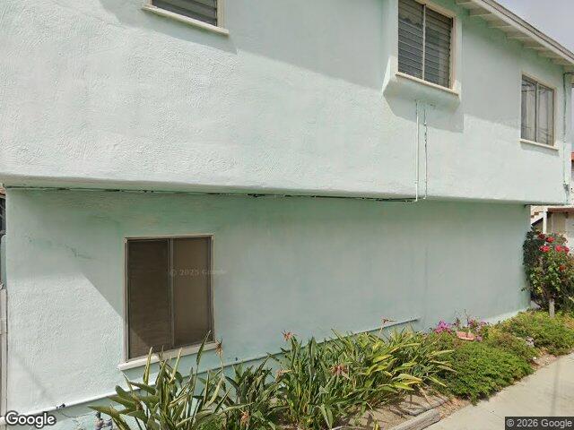 1201 W Bay Ave, Newport Beach, CA 92661