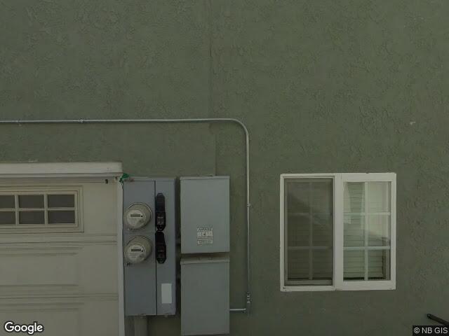 126 E Balboa Blvd, Newport Beach, CA 92661