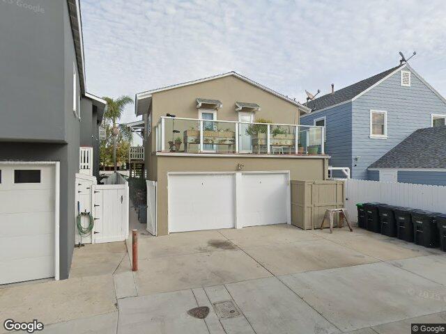 1613 E Balboa Blvd, Newport Beach, CA 92661