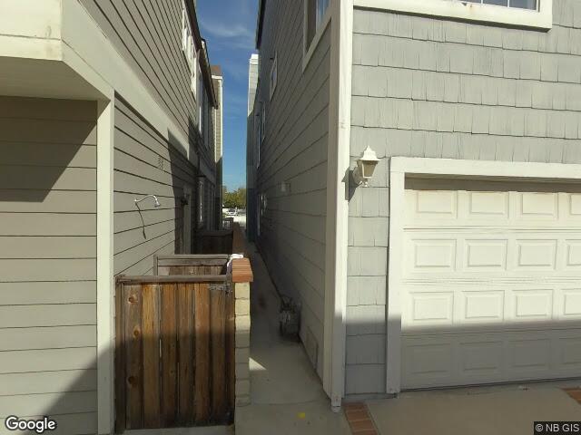 709 W Balboa Blvd, Newport Beach, CA 92661