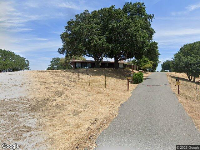 13466 N Fork Ln, Los Altos Hills, CA 94022