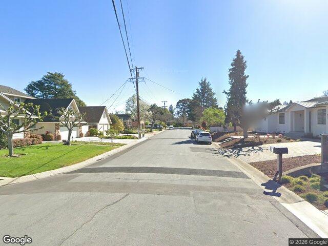5 San Juan Ct, Los Altos, CA 94022