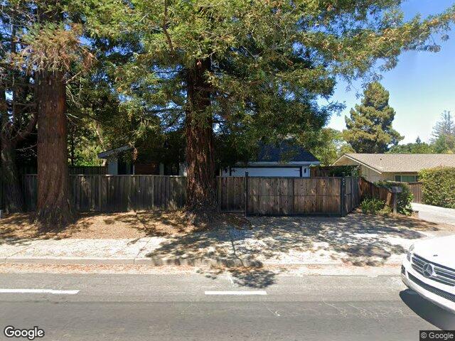 640 N San Antonio Rd, Los Altos, CA 94022