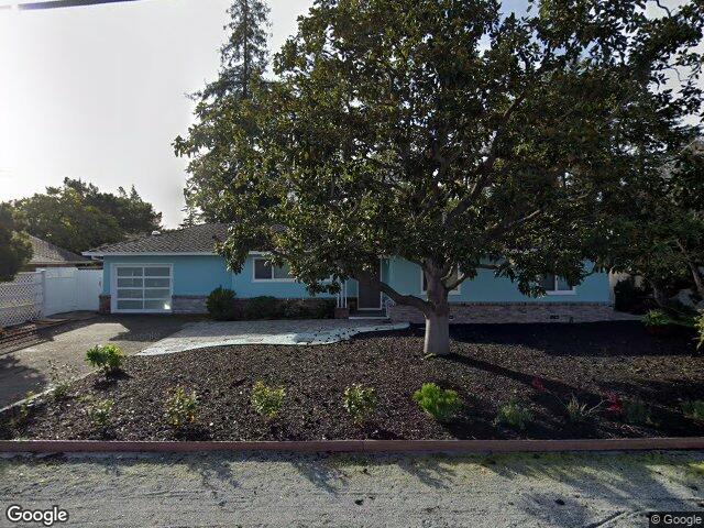 82 Loucks Ave, Los Altos, CA 94022