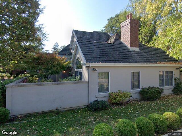 8 Almendra Ln, Los Altos, CA 94022