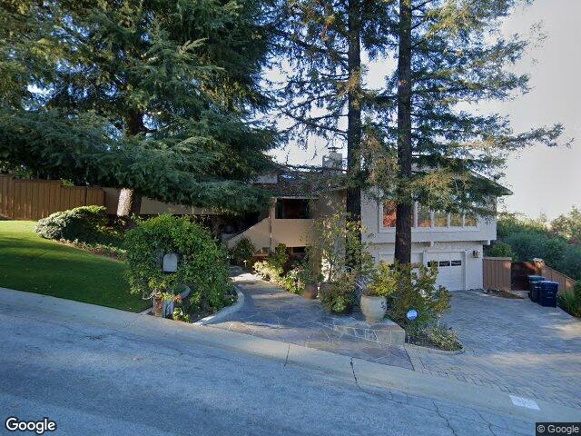 920 Oxford Dr, Los Altos, CA 94022