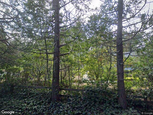 138 Selby Ln, Atherton, CA 94027