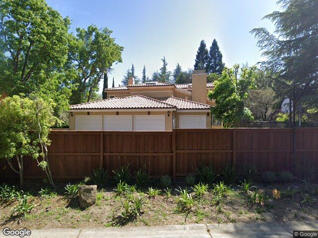 51 Valley Rd, Atherton, CA 94027