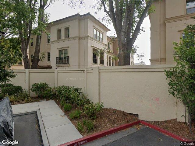 1065 Darwin Ter #3, Sunnyvale, CA 94085