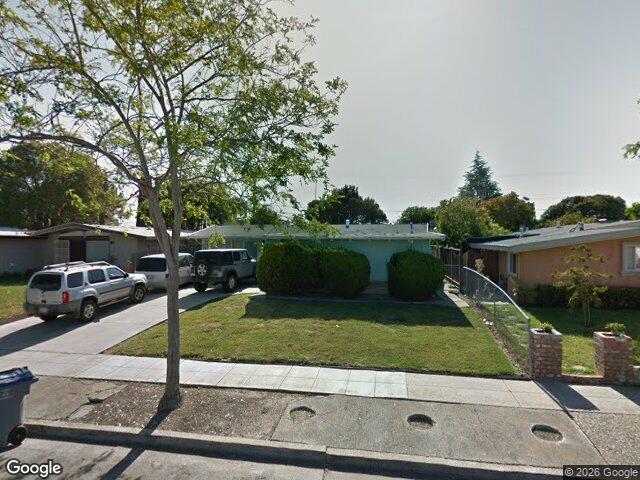 330 Greenlake Dr, Sunnyvale, CA 94089