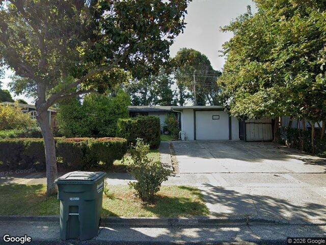 640 Lakewood Dr, Sunnyvale, CA 94089