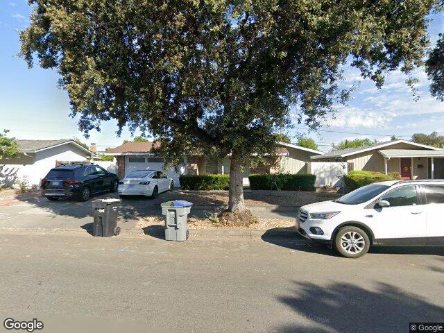 813 Lakechime Dr, Sunnyvale, CA 94089
