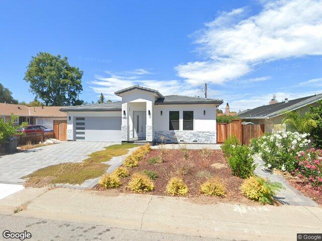 18823 Casa Blanca Ln, Saratoga, CA 95070