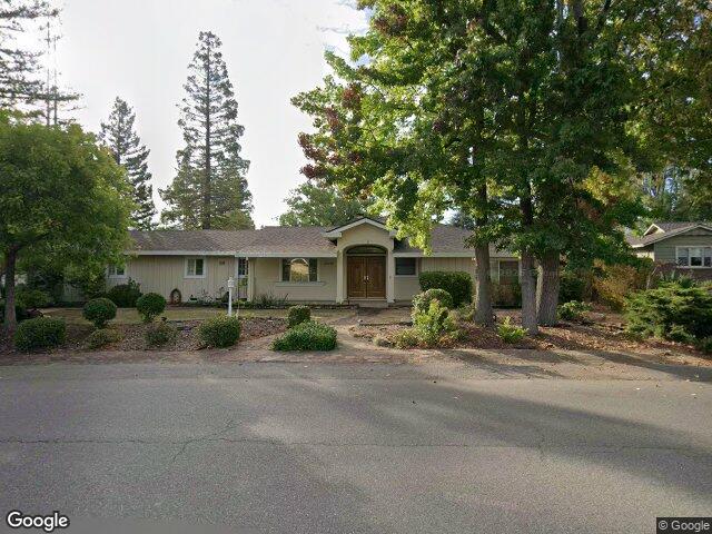 20096 Chateau Dr, Saratoga, CA 95070