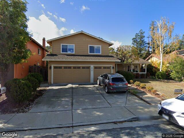 6519 Skyfarm Dr, San Jose, CA 95120