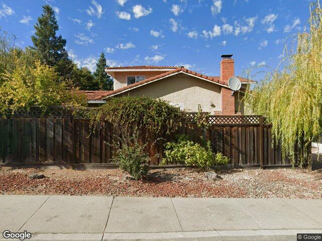 6543 Skyfarm Dr, San Jose, CA 95120