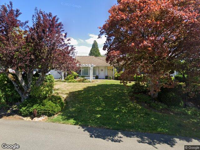 1016 Sunset Way, Bellevue, WA 98004